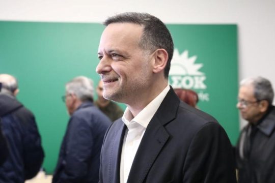Δούκας για Χριστοδουλάκη: «Διευρύνεται το μέτωπο κατά της συγκυβέρνησης του ΠΑΣΟΚ με τη ΝΔ»